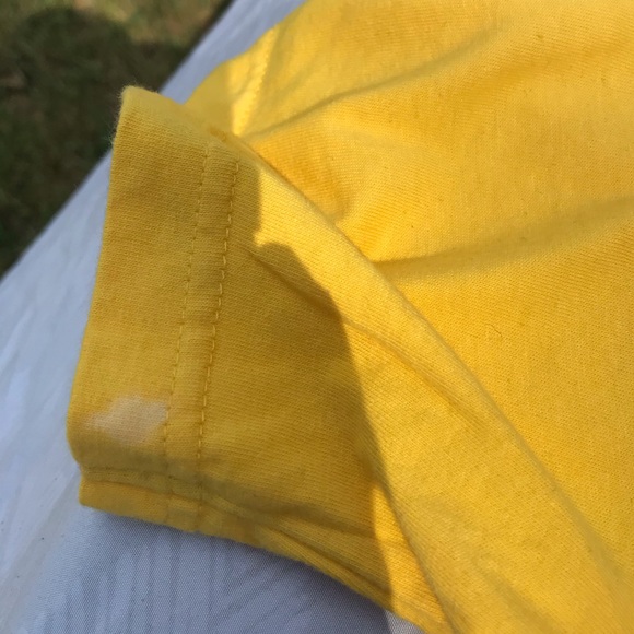 🎊🎉 5 for $20 🎊🎉Boys shortsleeve shirt - Picture 5 of 5